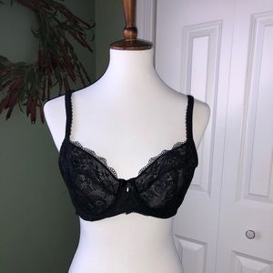 Victoria Secret lace Bra.